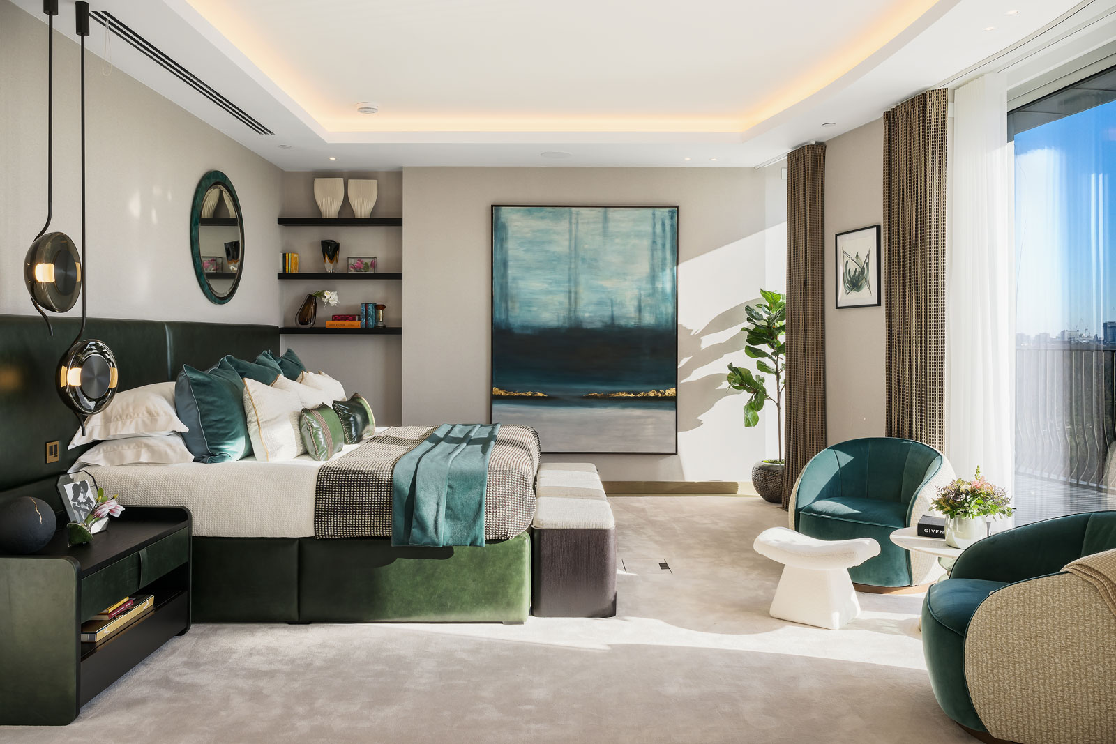 Apartment 81 Image 12